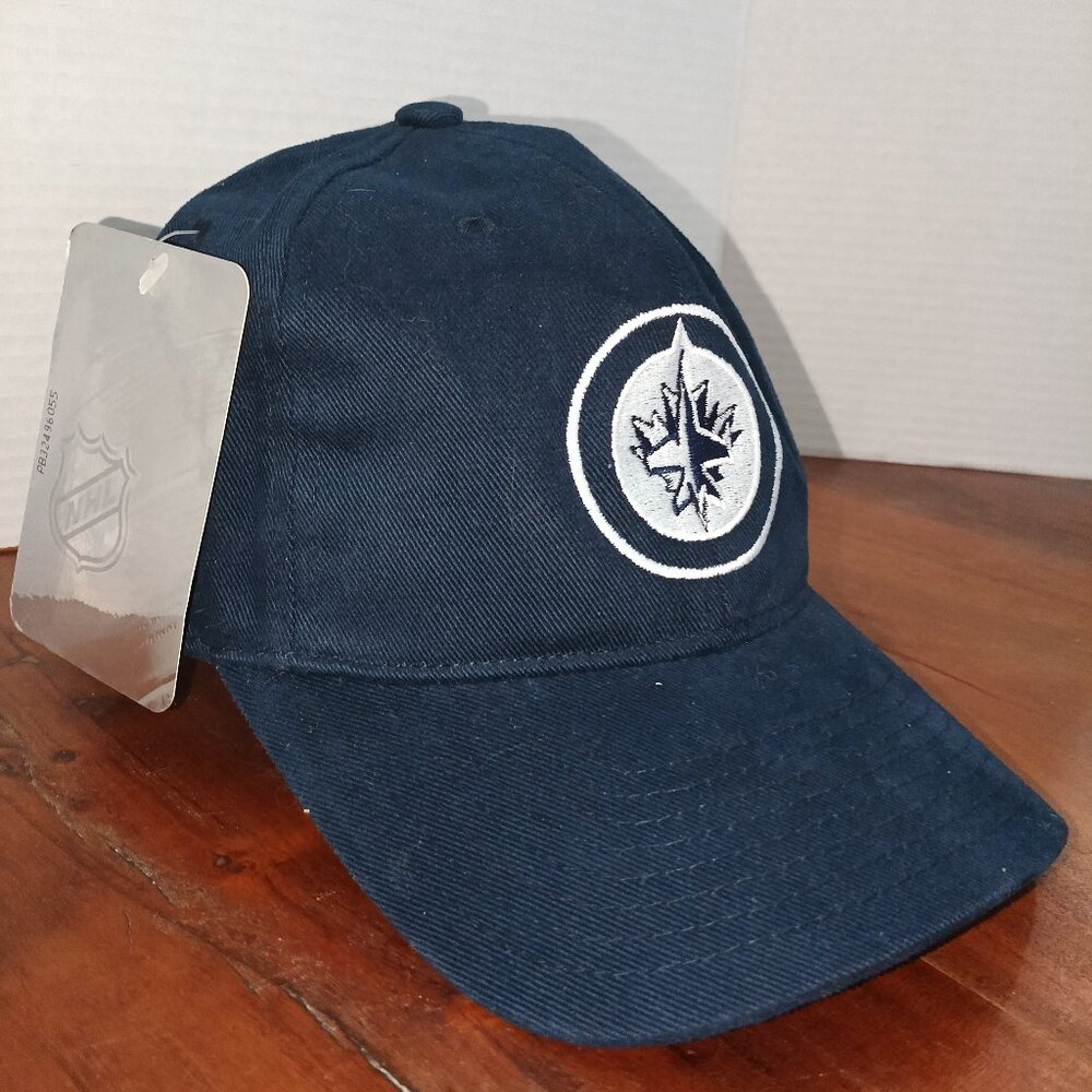 Blue Winnipeg Jets NHL Hat New with Tag